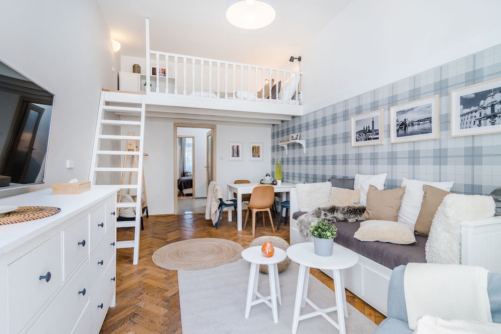 Charm APTs in Prague by Michal&Friends