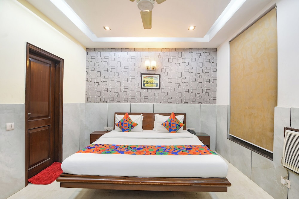 Fabhotel Pooja Residency