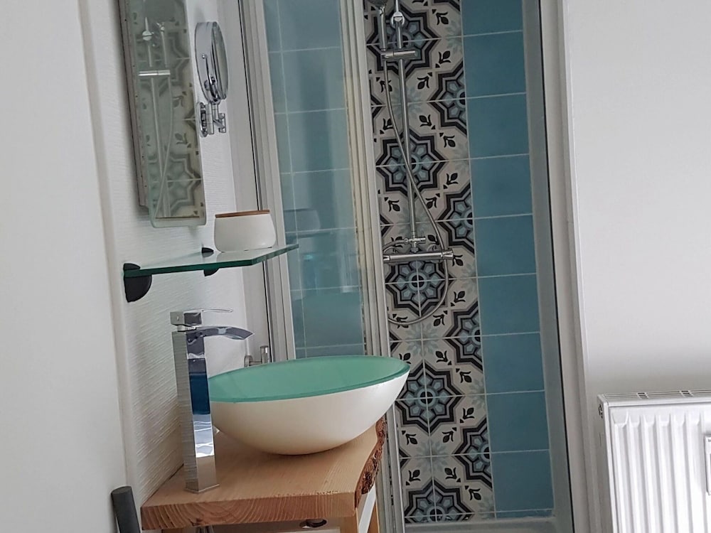 Apartment in Dorfzentrum Near Lake