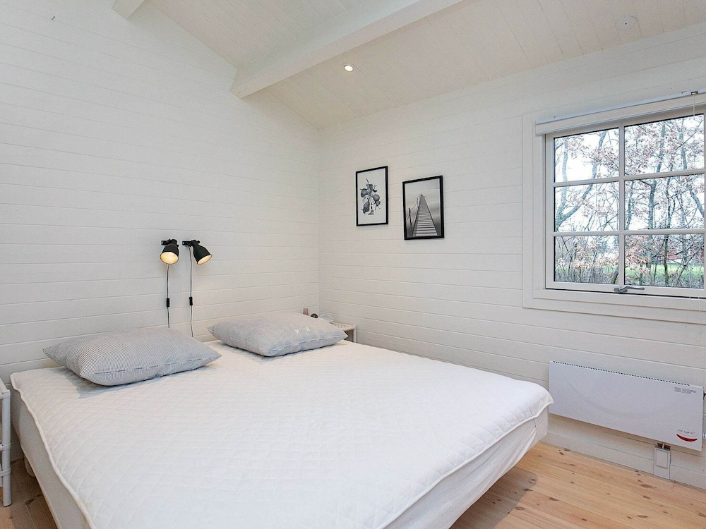 6 Person Holiday Home in Jerup