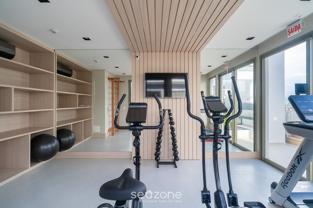 1 Bedroom Apartment 550m From Jurere Beach Cej0304