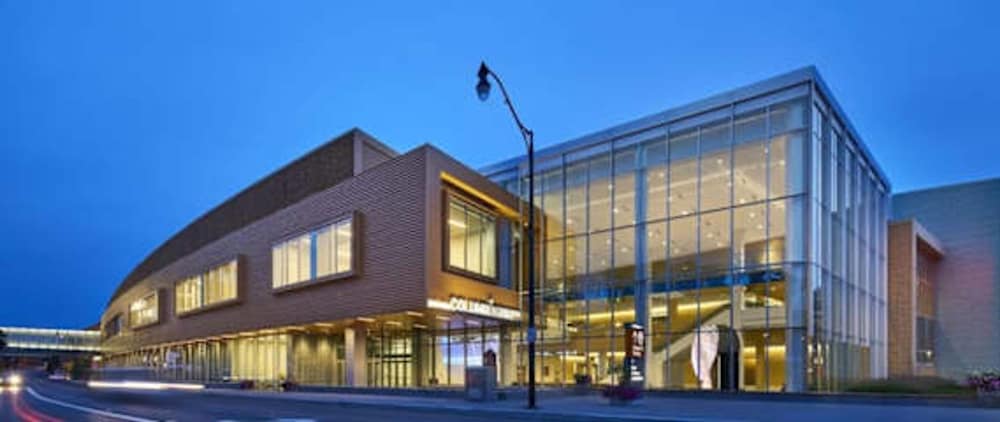 Convention Short North Free Parking Clean