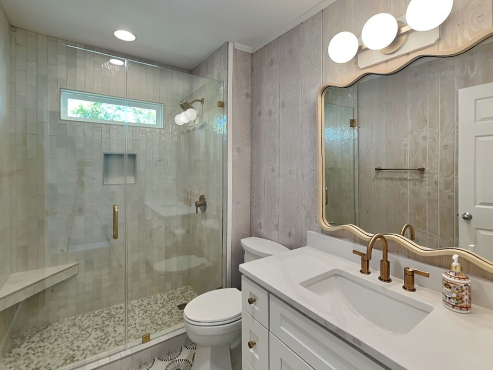 The Hydeaway by Topsail Realty
