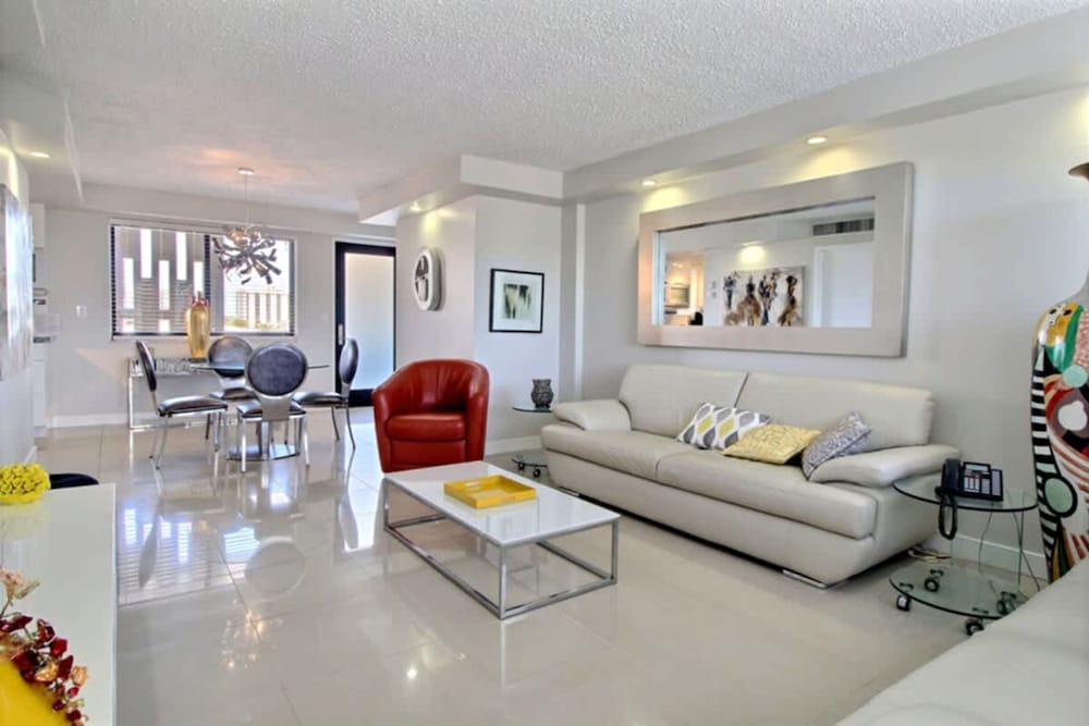 Golden Isles 509 in Hallandale Beach