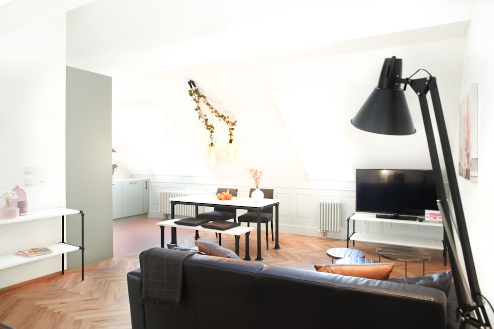 Nest - Müllerstrasse