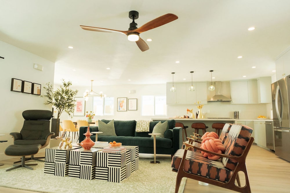 Palm Springs Vacations - Mod Maya Hotel in Palm Springs - Property Image 243