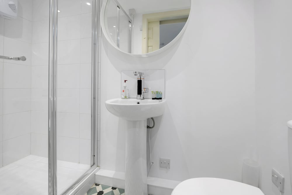 Ecclesall Road Apartment