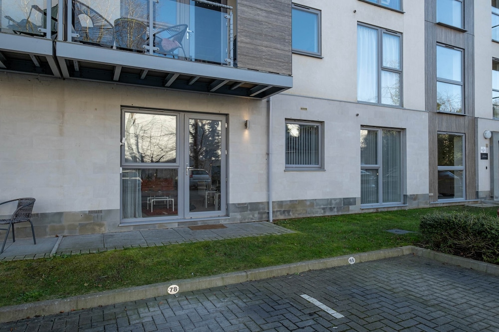 Alder House Serviced Apartment by Ferndale