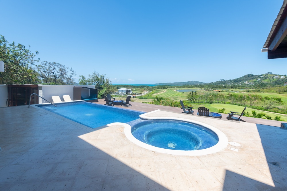 Pristine Bay 1005- Villa Loce 4 Bedroom Home