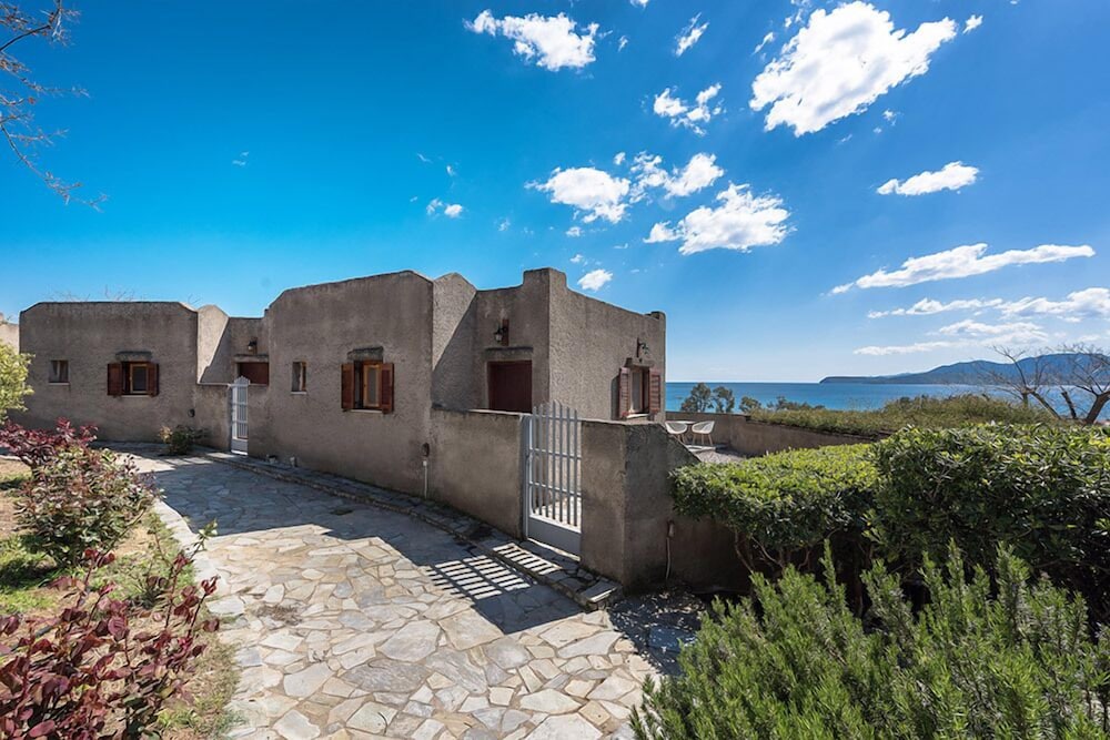 Cavo Grosso Bungallows