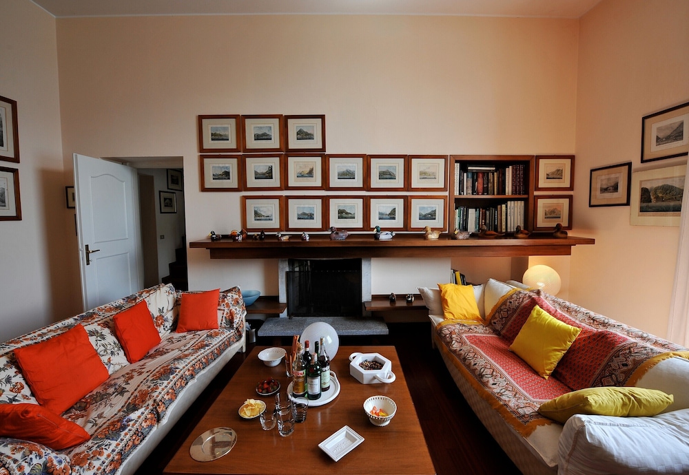 Villa Margherita Grande view 3