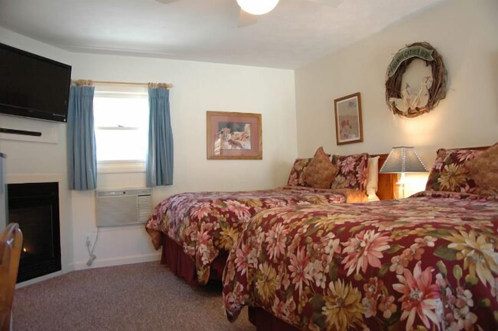 The Homestead Inn