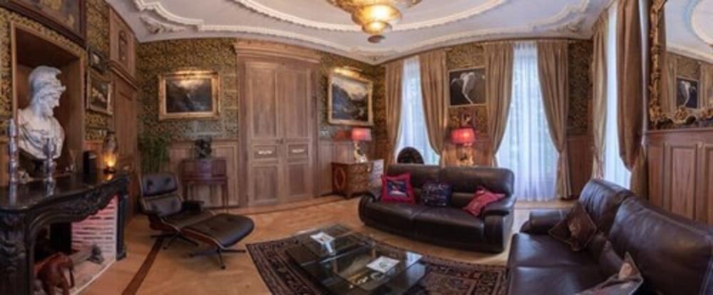 Chateau de Druon view 2