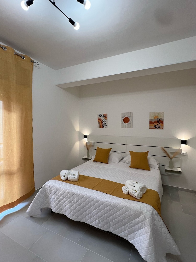 Vida Rooms