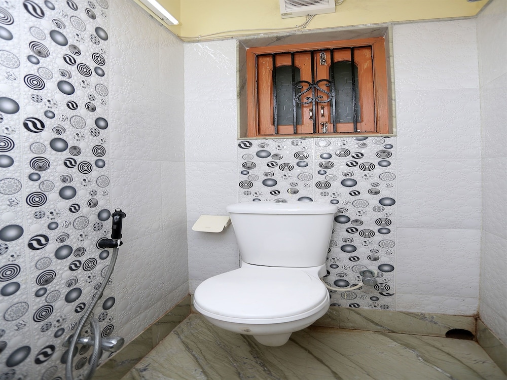 OYO 9718 Apartment near DLF IT Park
