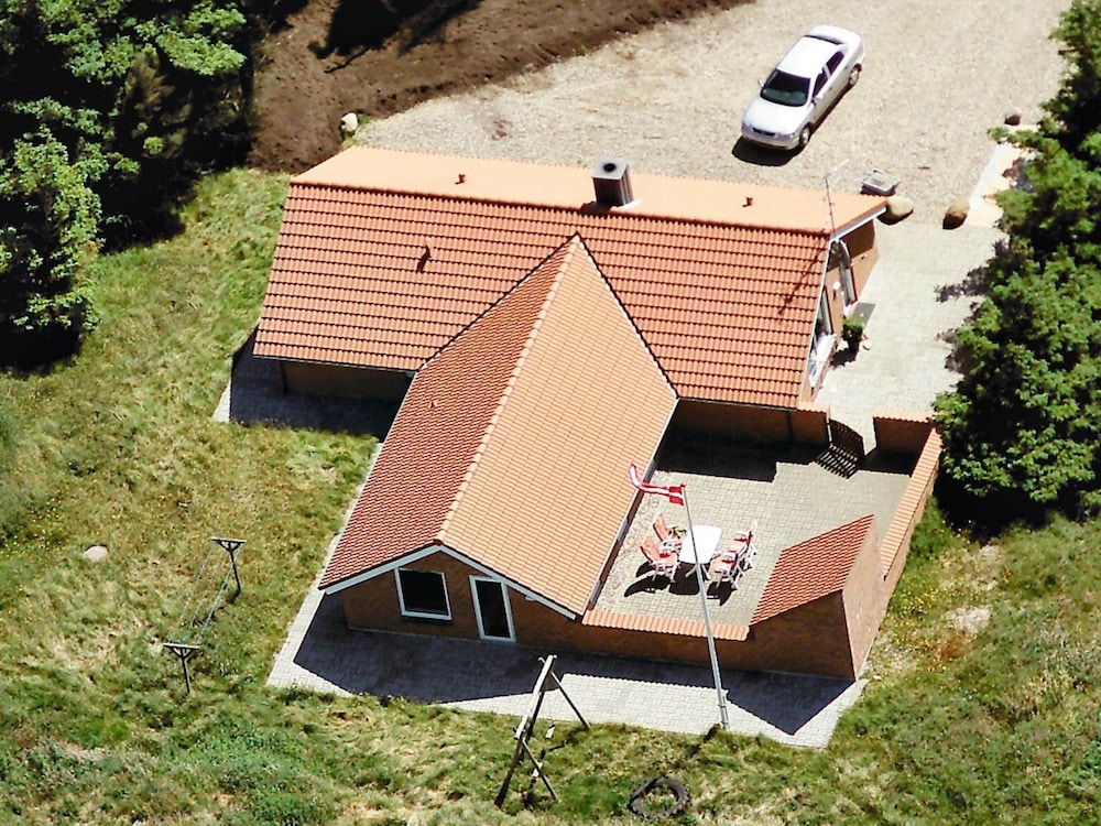 Photo 46