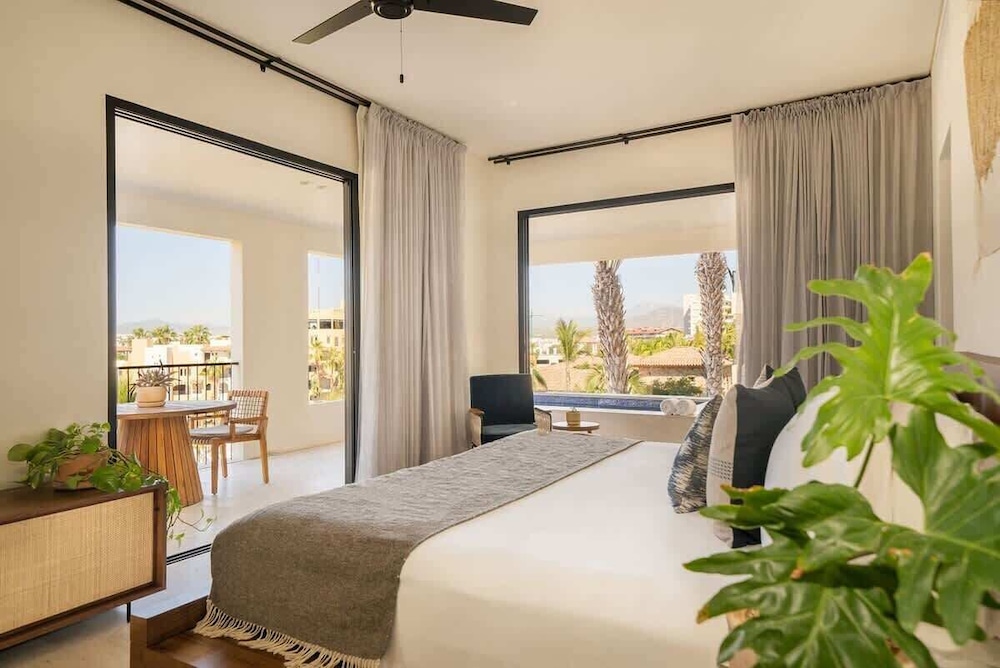 Medano Beach Cabo Resort 3 Bedroom