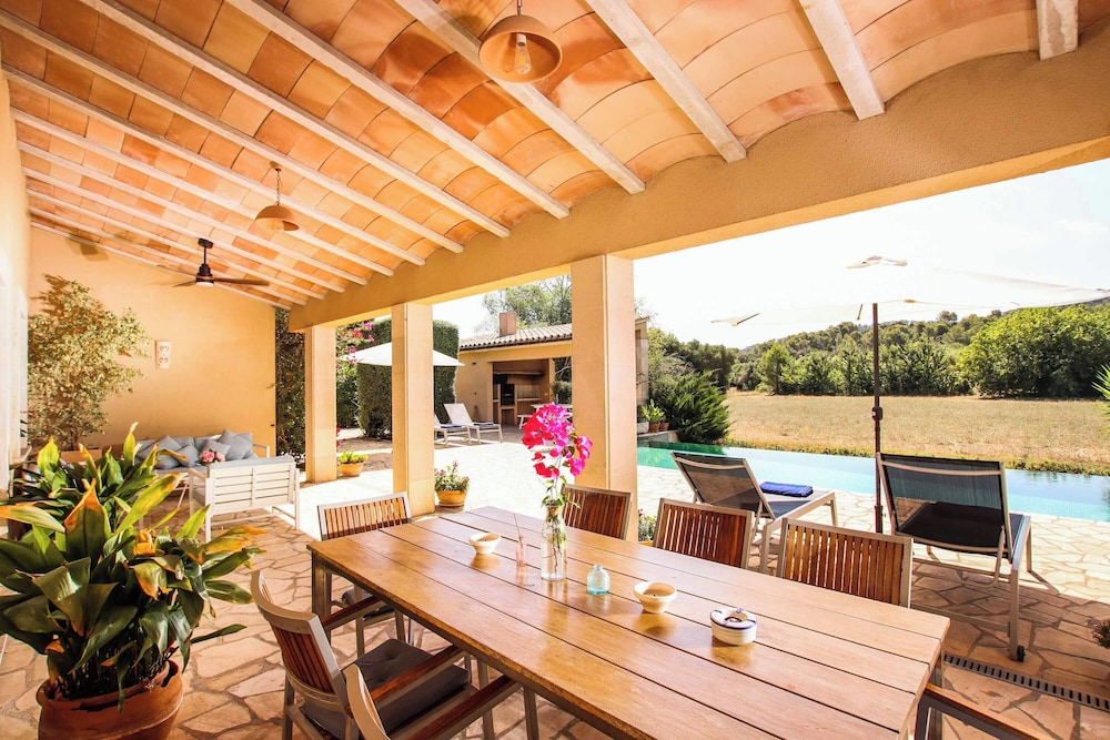 Villa Mares