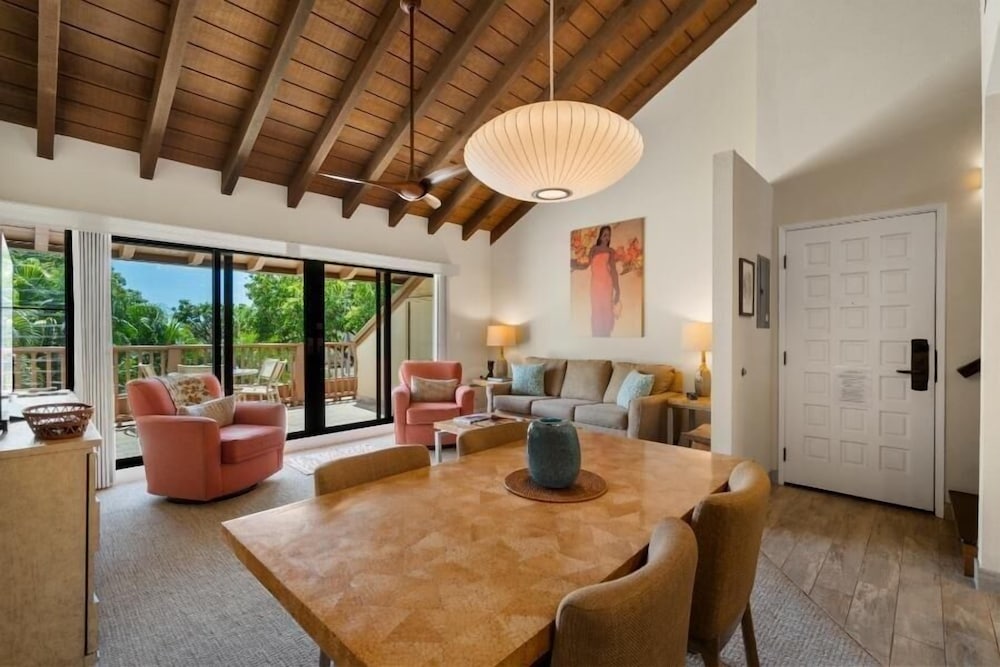 Maui Kamaole, #c-203 2 Bedroom Condo