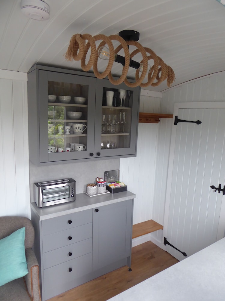 Dalnoid Cottages & Treehouses