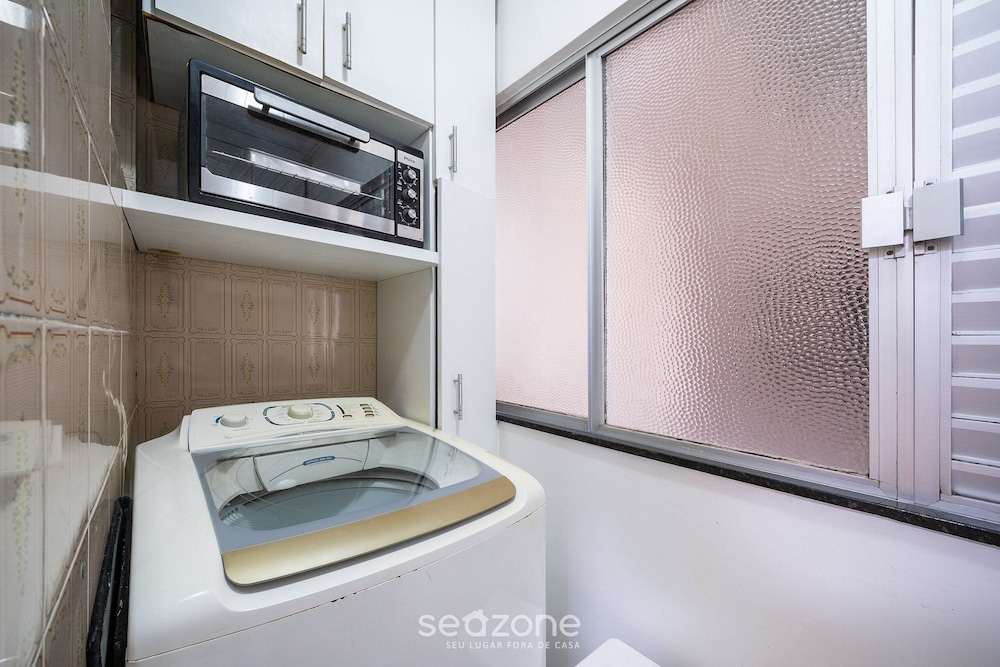 Apt in BC 4min fr th Beach and Av Atlantica Epf202