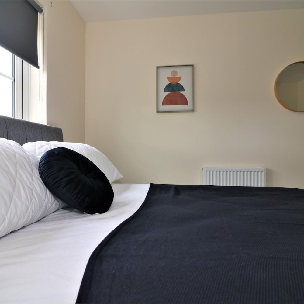 Harris House - Glasgow view 5