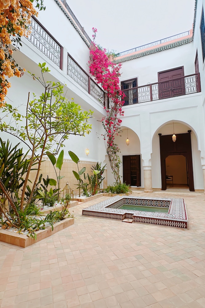 Riad Solila