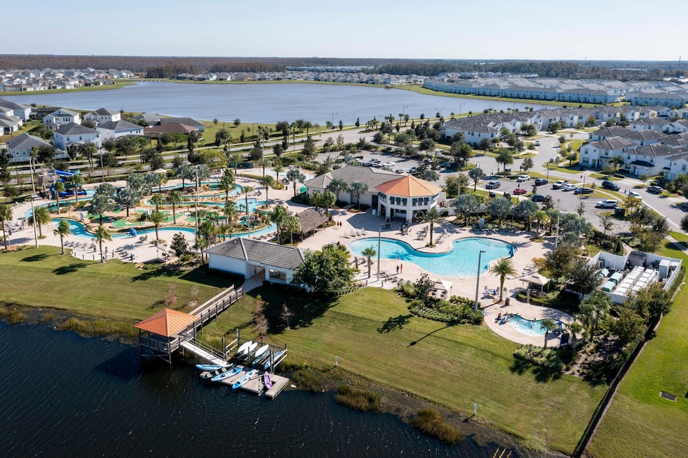 3085 TS - Opulent 5 BR Townhome Private Pool