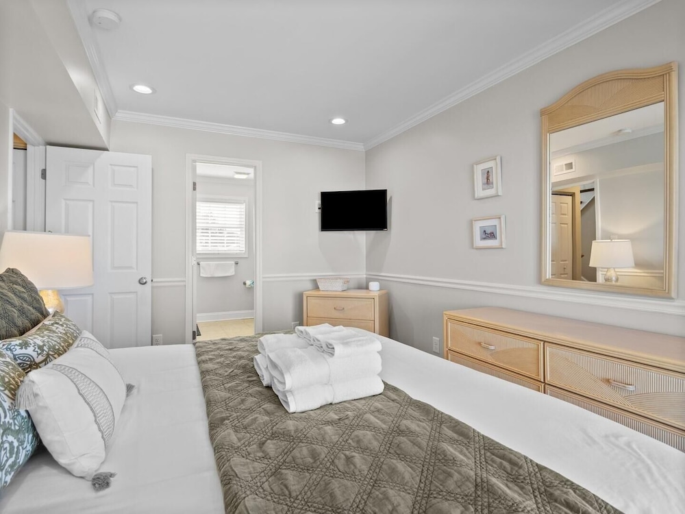 Always Sunday 4 Bedroom Home