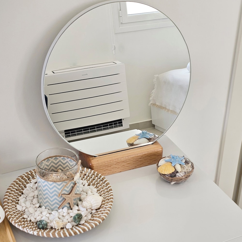 Ares Beachfront Luxury Rooms