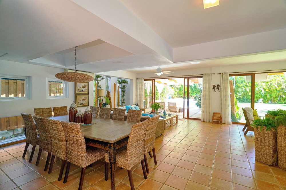 Beach Villa in El Portillo Sleeps 12
