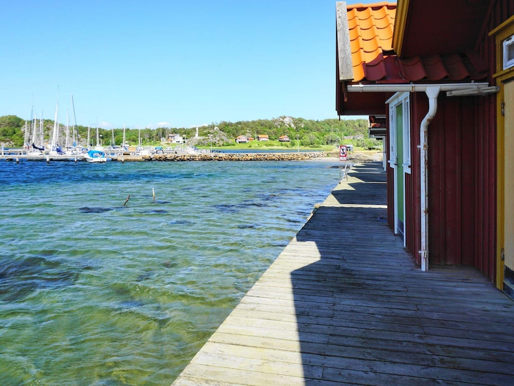 6 Person Holiday Home in Ellos view 5