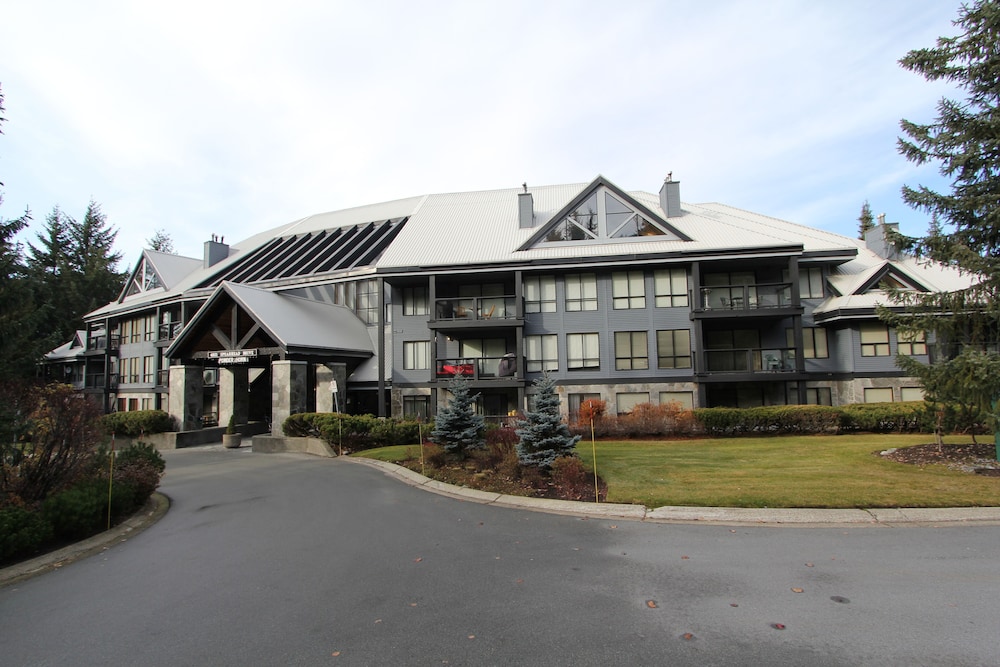Powderhorn Condos by Whistler Retreats