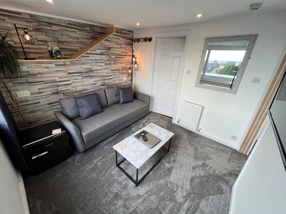 Coach Guest House