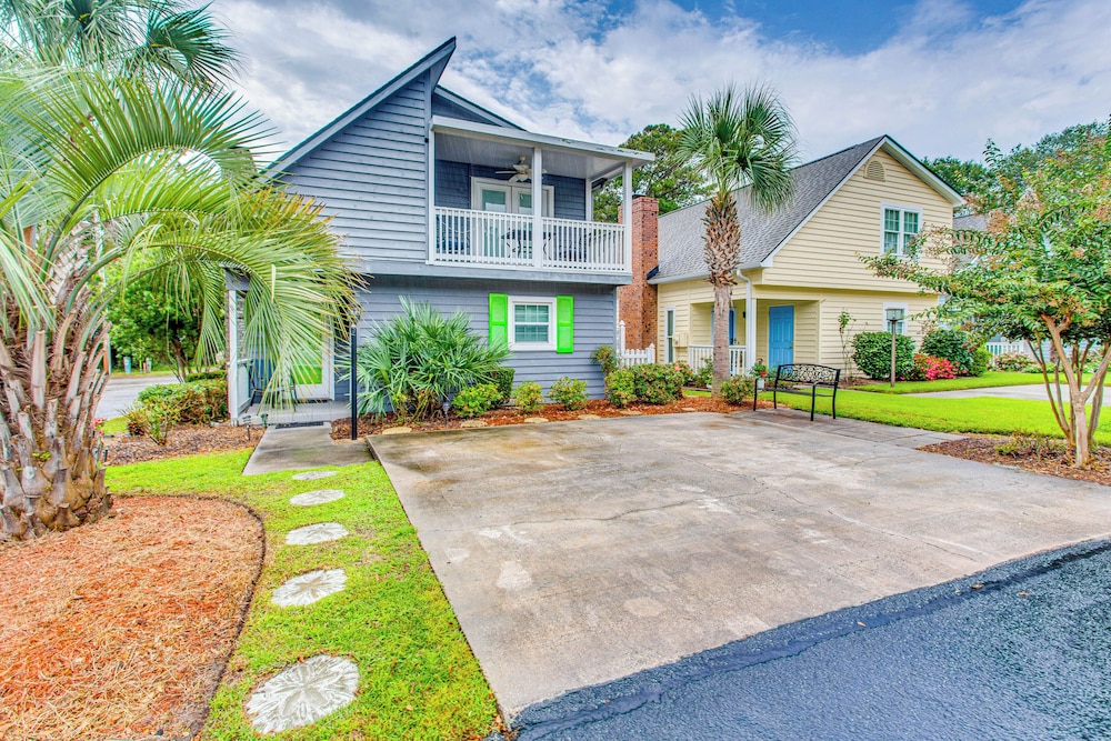 North Myrtle Beach Home 2 Blocks to Ocean! view 3