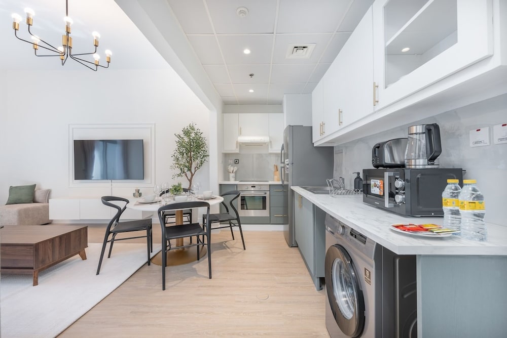 Premium 1-bedroom Apartment in Dubai Marina