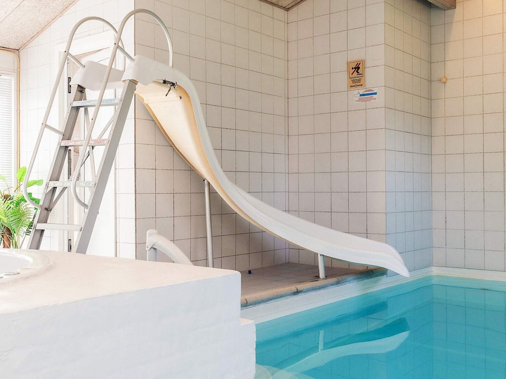 4 Star Holiday Home in Vaeggerlose