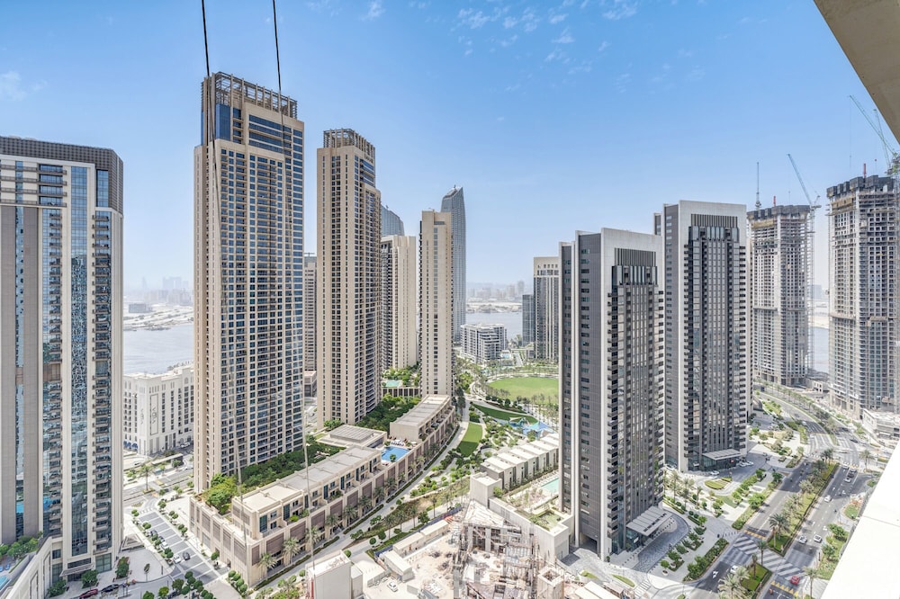 PVH - 1BR Sea View - Palace Residence
