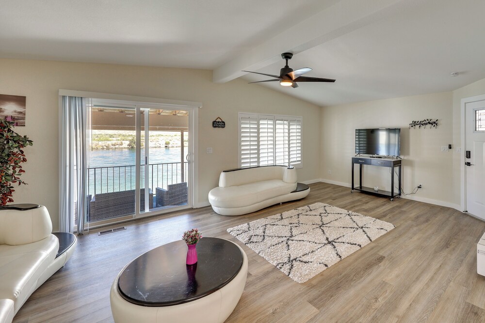 Colorado River Retreat: Bullhead City Home w/ Deck