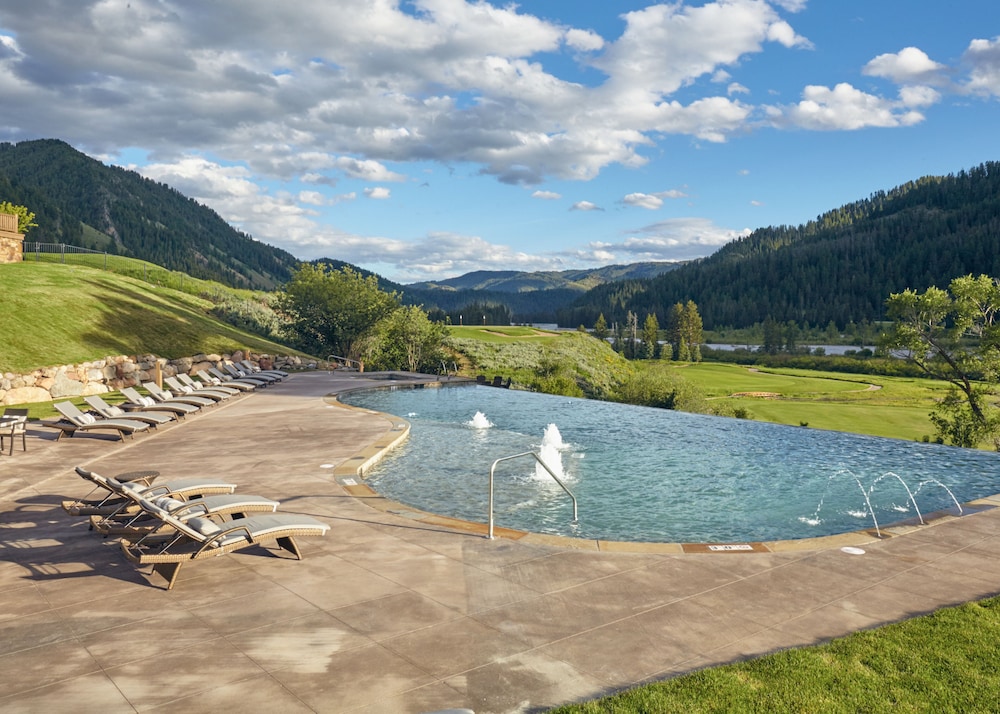 The Sylvan Lodge at Snake River Sporting Club