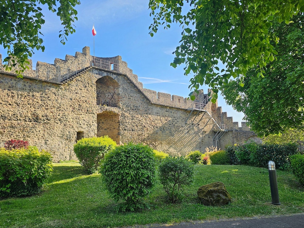 Apartment in Eifel Near Hiking Trails