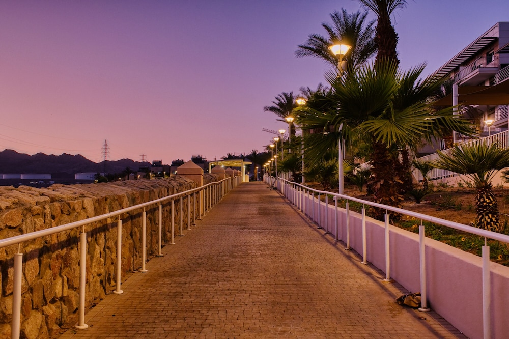 Modern Eilat Escape by Sea N' Rent