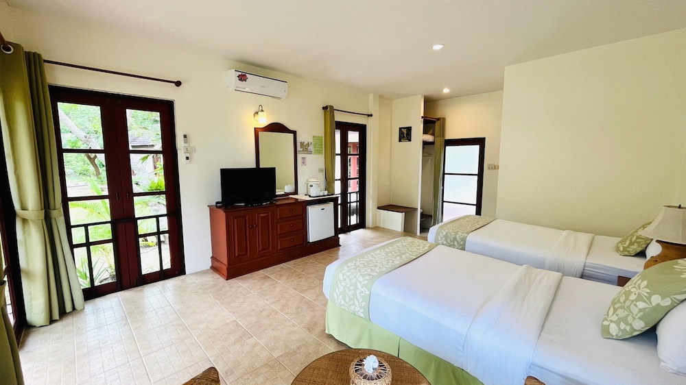 Suan Bankrut Beach Resort