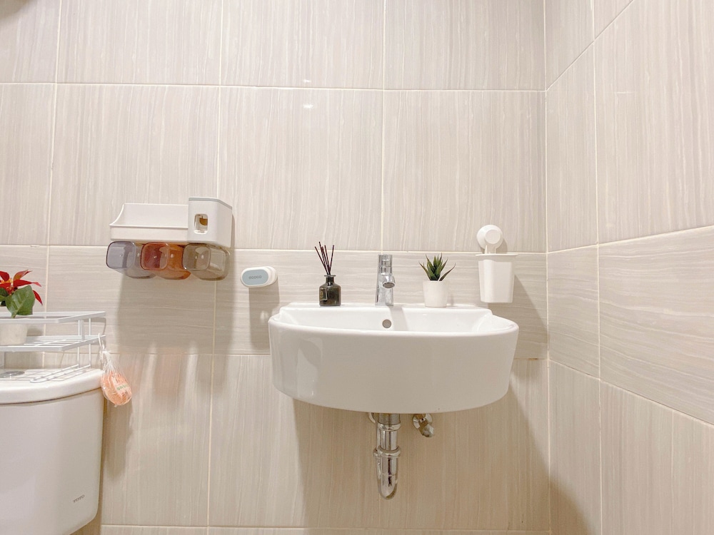 Woodlight 2Br At Vasanta Innopark Apartment
