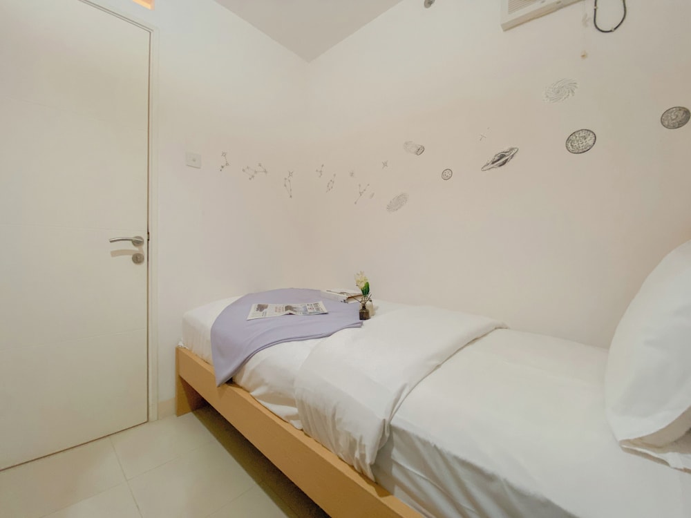 Comfy And Restfull 2Br Near Mall At Bassura City Apartment