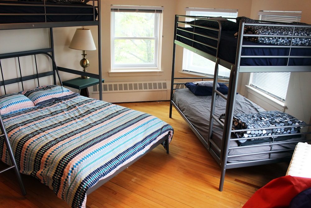 Auberge Jeunesse Magog-Orford (Hostel)