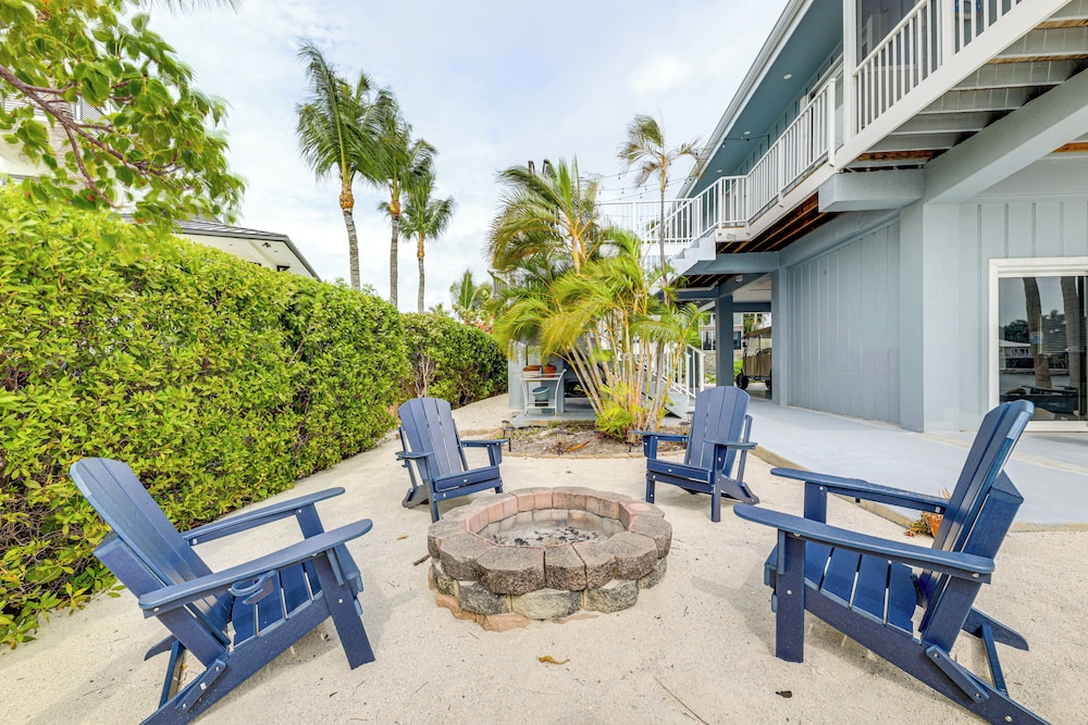 Waterfront Gem w/ Decks, Views & More in Key Largo