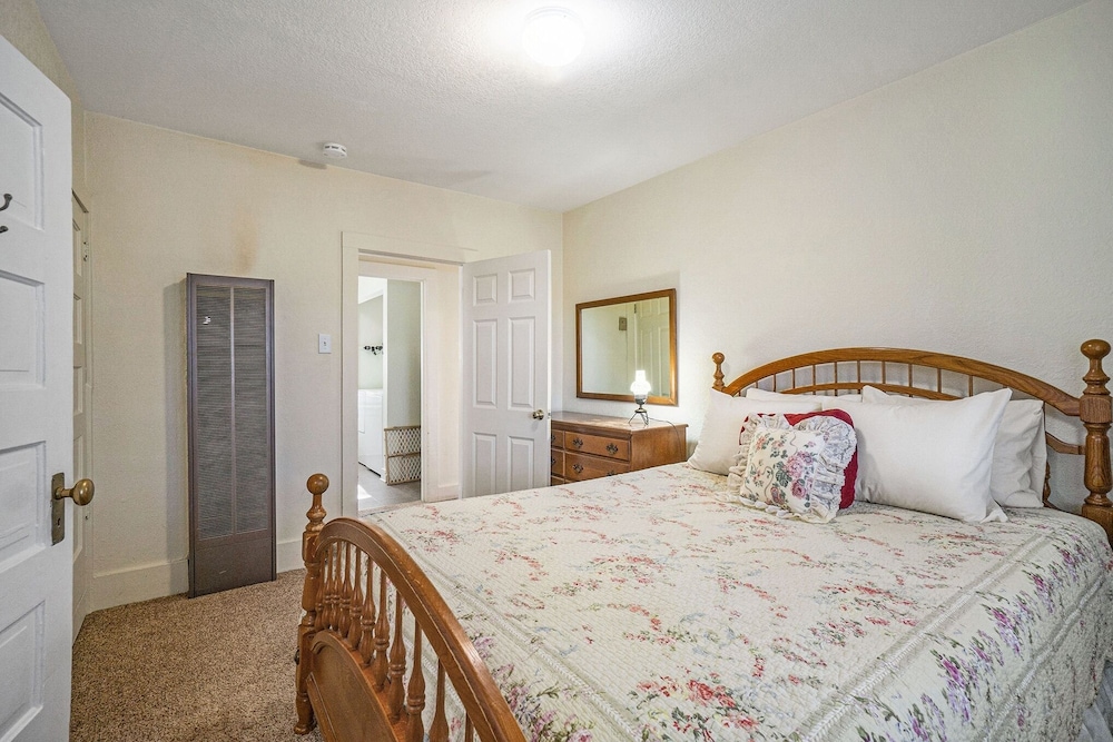 O'deer Cabin - Pet Friendly - Estes Park -- Ev#3241 2 Bedroom Cabin by RedAwning
