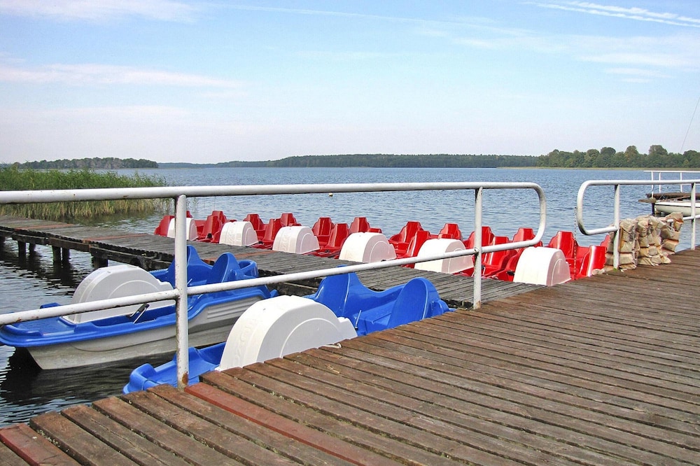 Cottage by Lake Dabrowa With Fishing