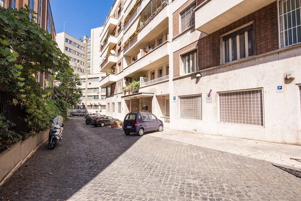 Bbdelux - Roma41